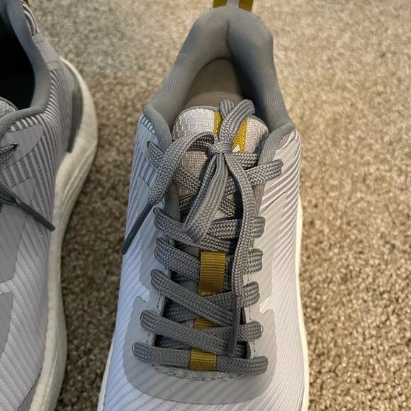 NWOT Velaasa Raptor Grey and Gold Weightlifting Workout Shoes Women's 7.5 - Picture 5 of 8
